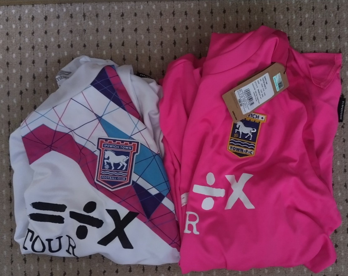 IPSWICH TOWN goalkeeper kit x2  2XL /3XL  WHITE IS MISPRINTED for sale on Ebay