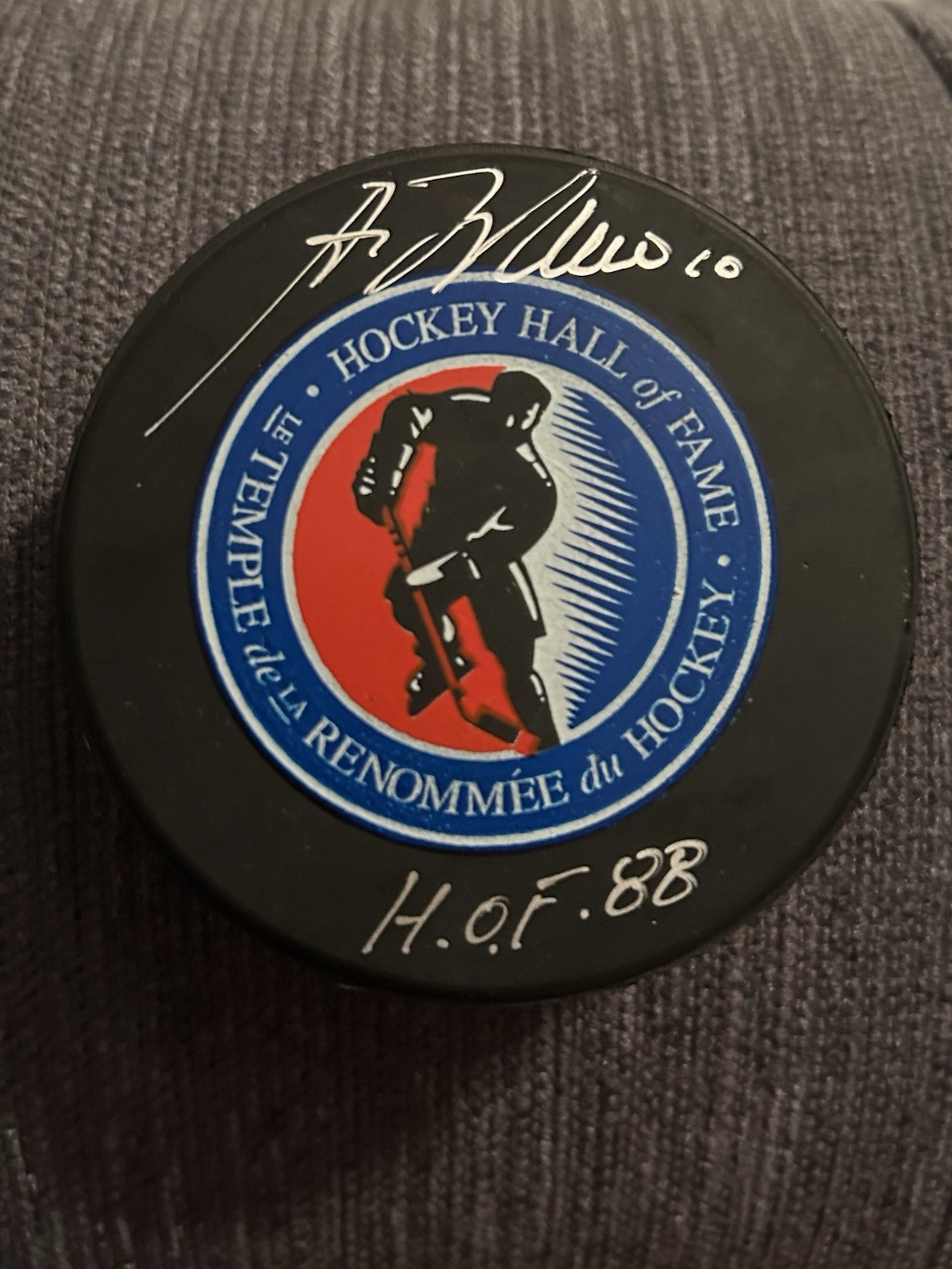 Guy Lafleur Signed Hockey Puck Hall Of Fame Nordiques Canadiens Rangers for sale on Ebay