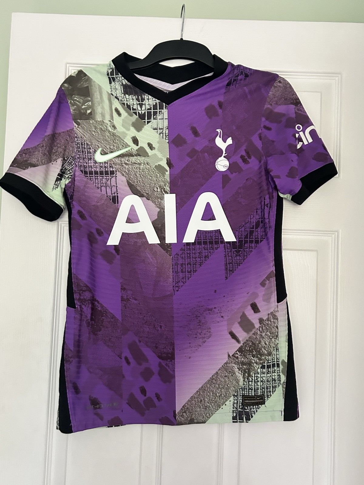 Tottenham Hotspur Away Shirt Size S for sale on Ebay