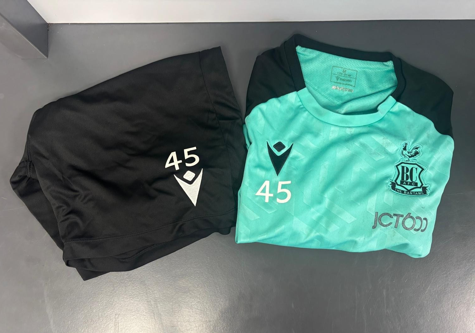 Bradford City 2024/25 | Tayo Adaramola | Training Kit Bundle for sale on Ebay