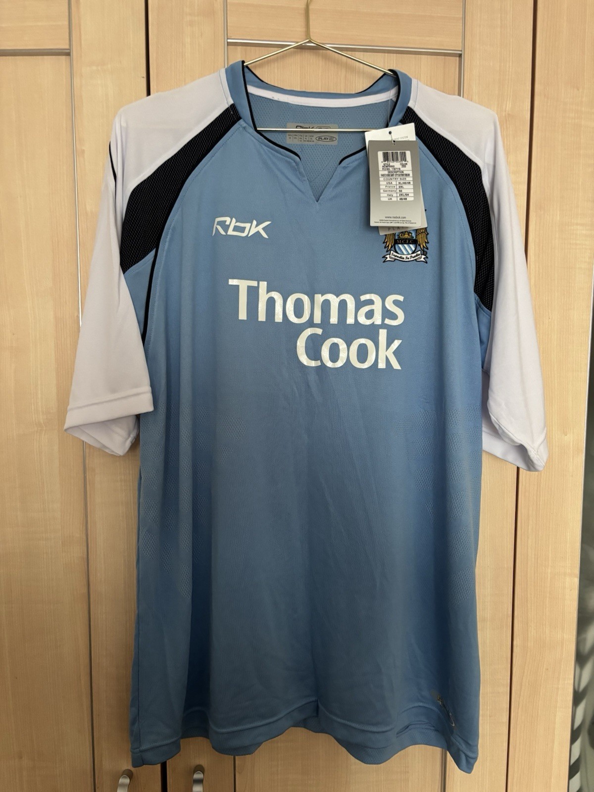 Manchester City 2006/2007 Men’s First Team Shirt . Brand New With Labels .  XL for sale on Ebay
