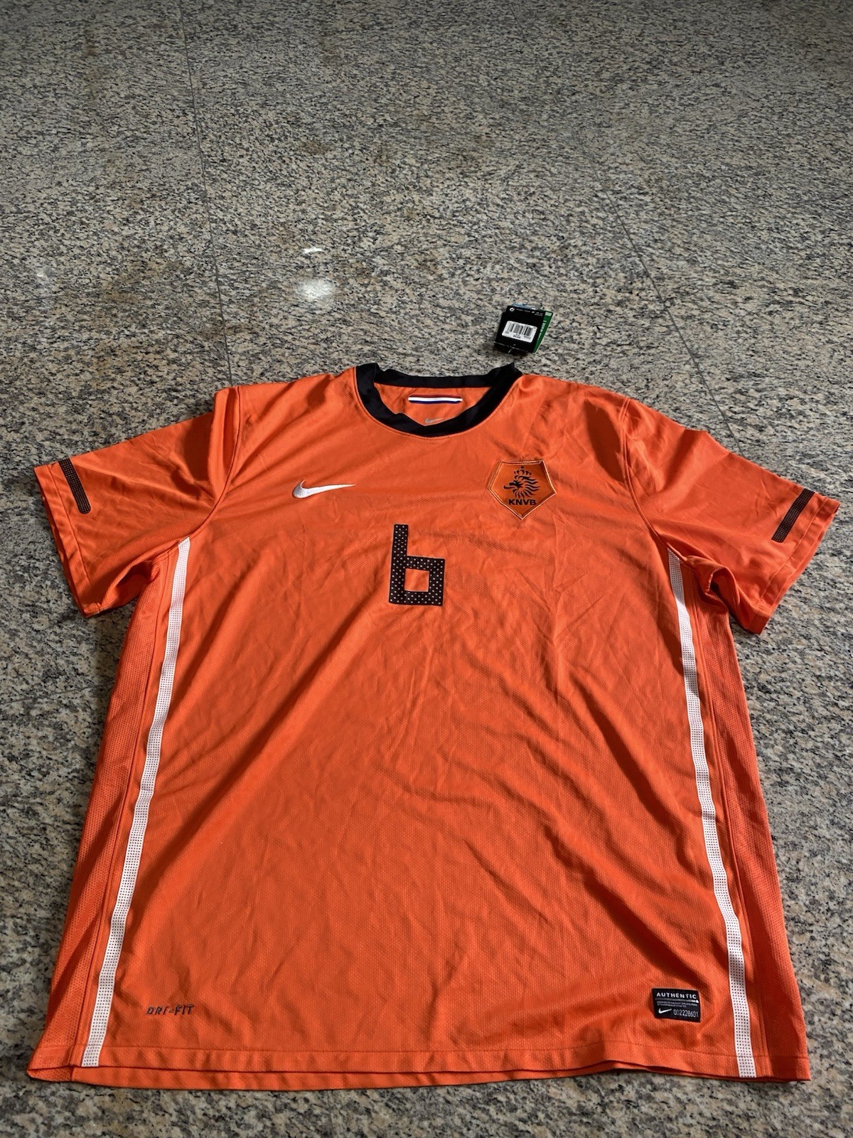 BNWT Netherlands 2010 Mark van Bommel Home Football Shirt for sale on Ebay