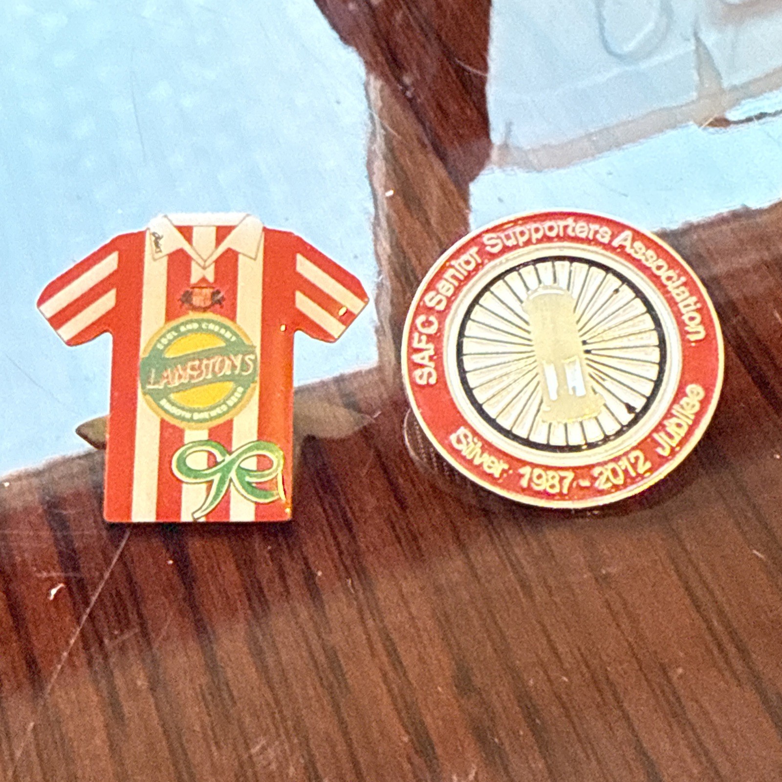 Job Lot X 2 Sunderland Senior Supporters Silver Jubilee Badge. Collectors for sale on Ebay