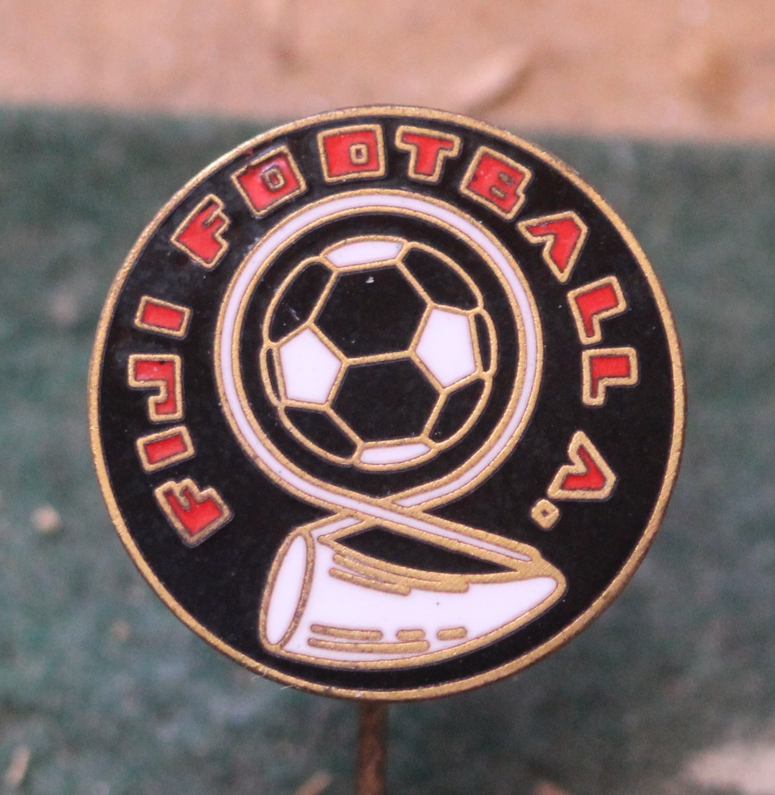RARE Fiji Football Association FA Enamel Pin Badge Calcio Distintivo for sale on Ebay