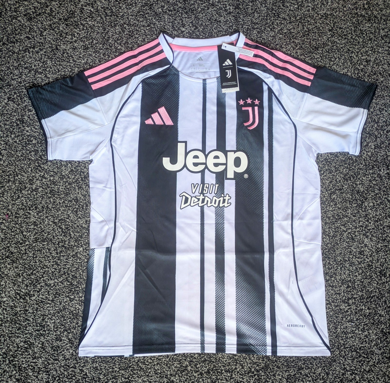 Juventus Douglas Luiz 25/26 Home Kit for sale on Ebay