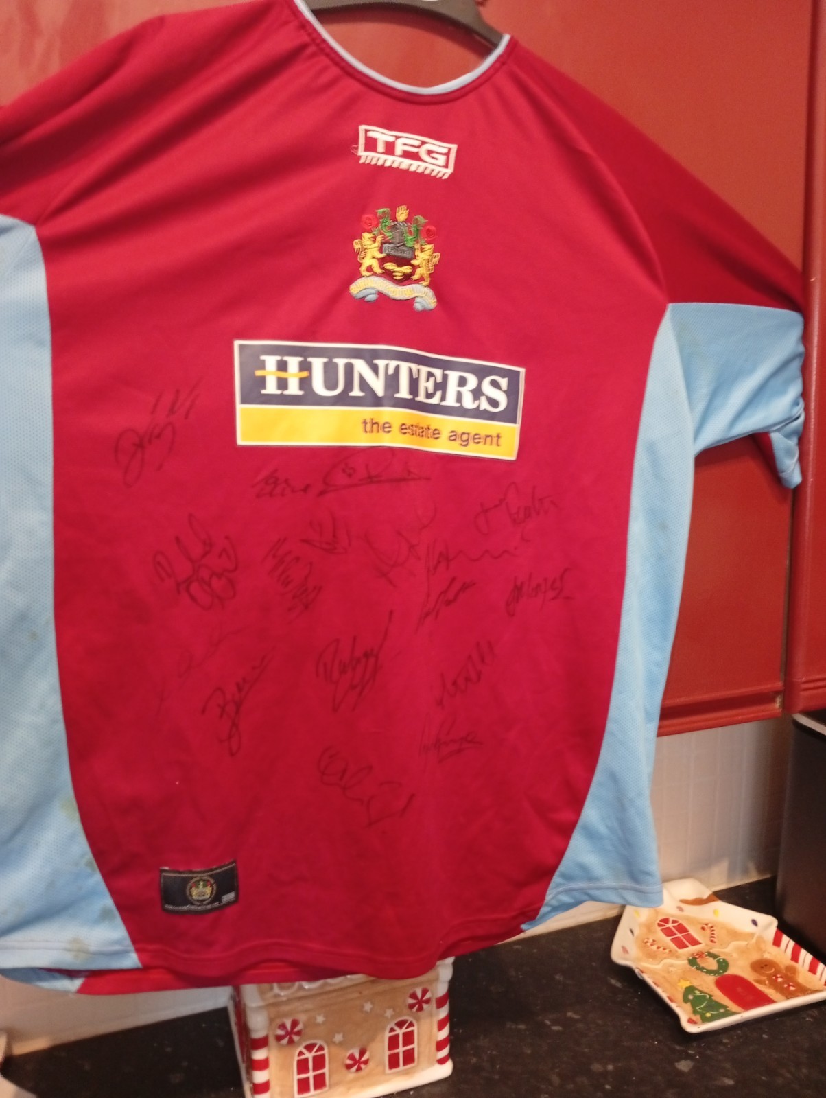 Burnley FC  Size Xl 46/48  Signed Shirt 2003-2004 Season for sale on Ebay