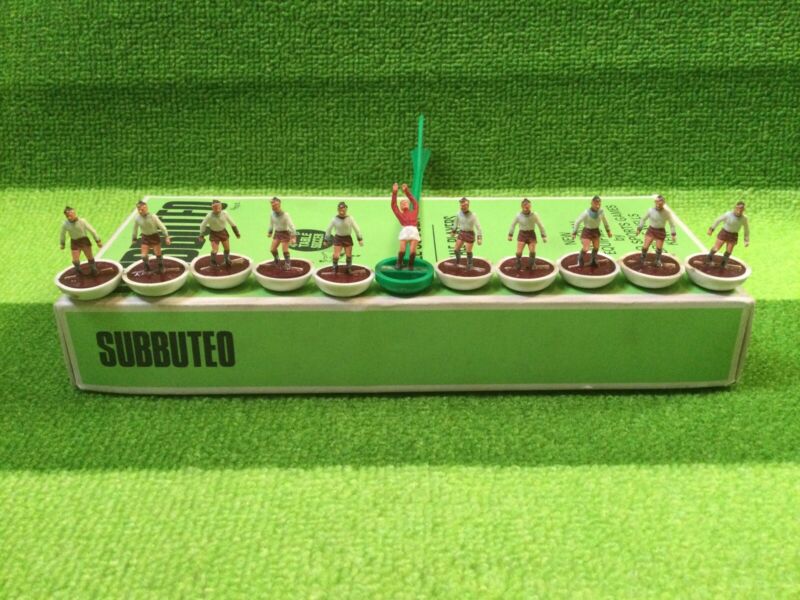 Subbuteo Heavyweight Team Ref 80 Burnley for sale on Ebay