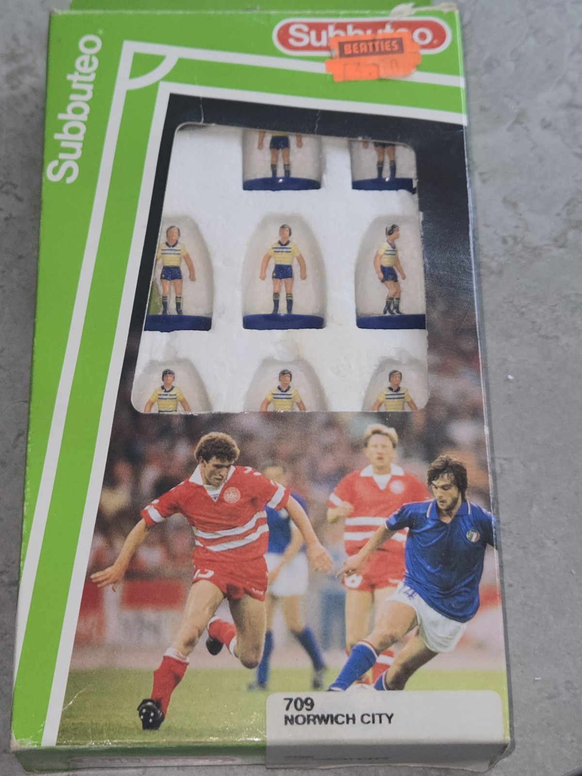 Subbuteo Scotland away Kit Ref 710 LW for sale on Ebay