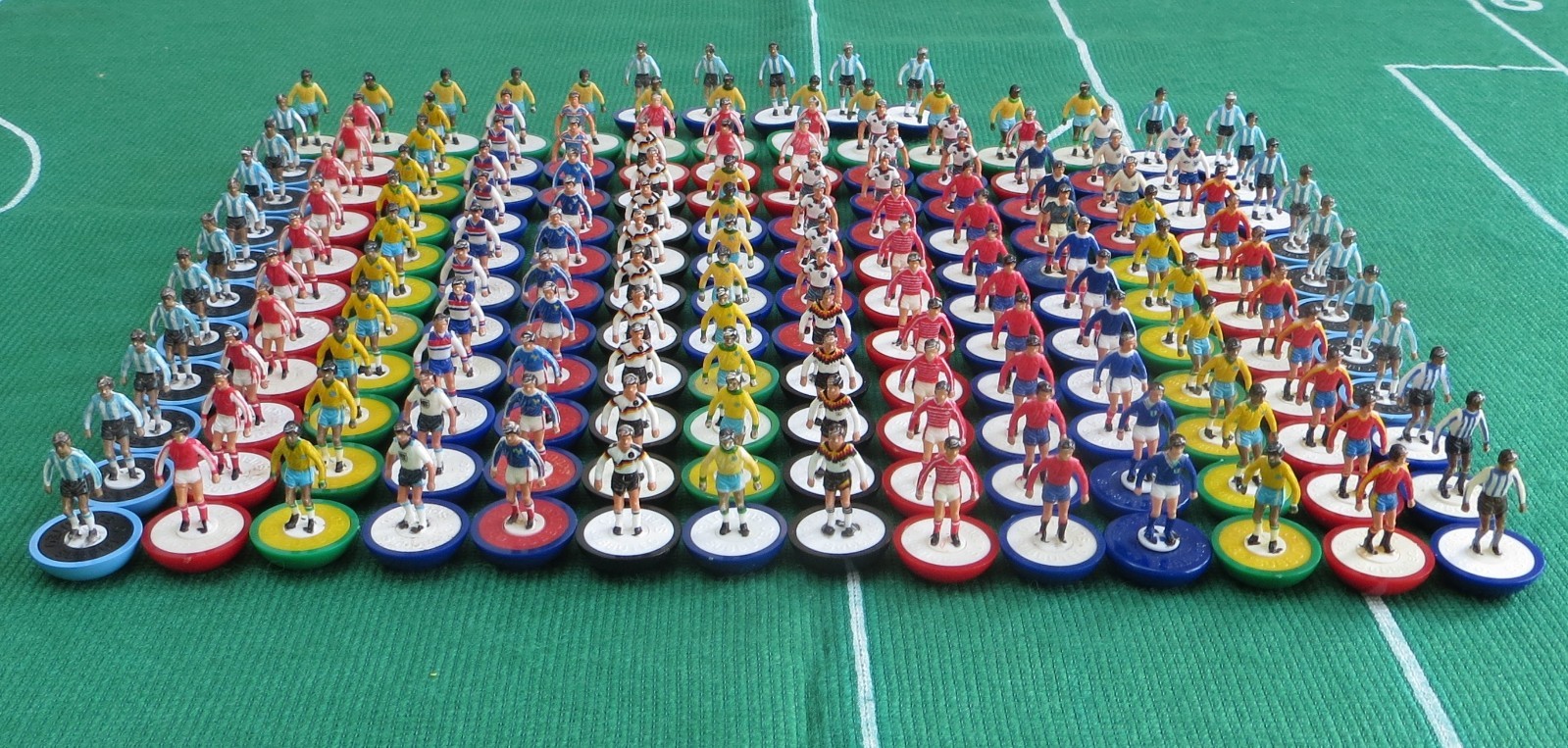 SUBBUTEO JOB LOT OF LW MP INTERNATIONAL TEAMS & SPARE FIGURES. for sale on Ebay