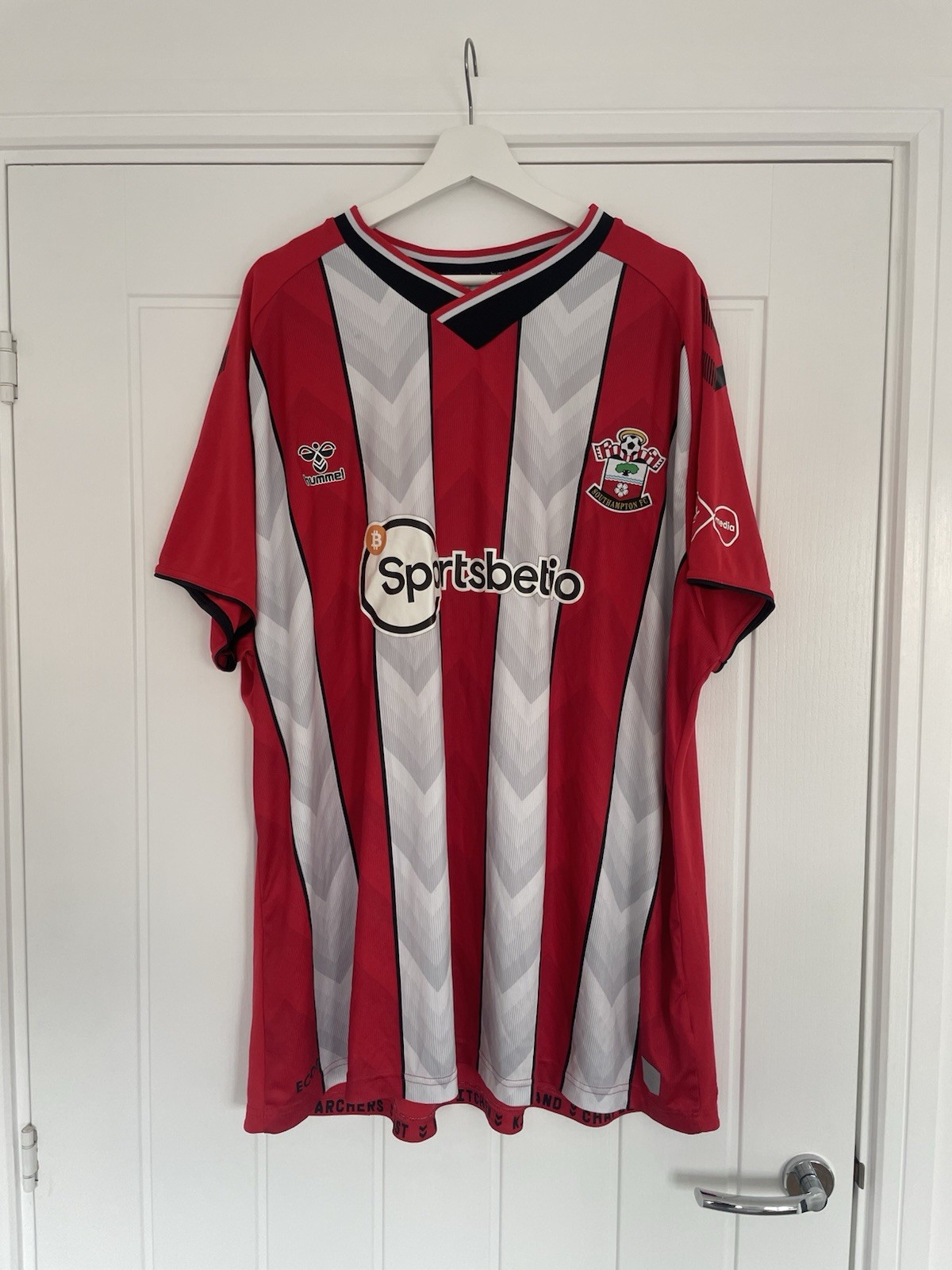 Southampton FC 2022/2023 Home  Football Shirt  Hummel Size 5XL  Adult VGC for sale on Ebay