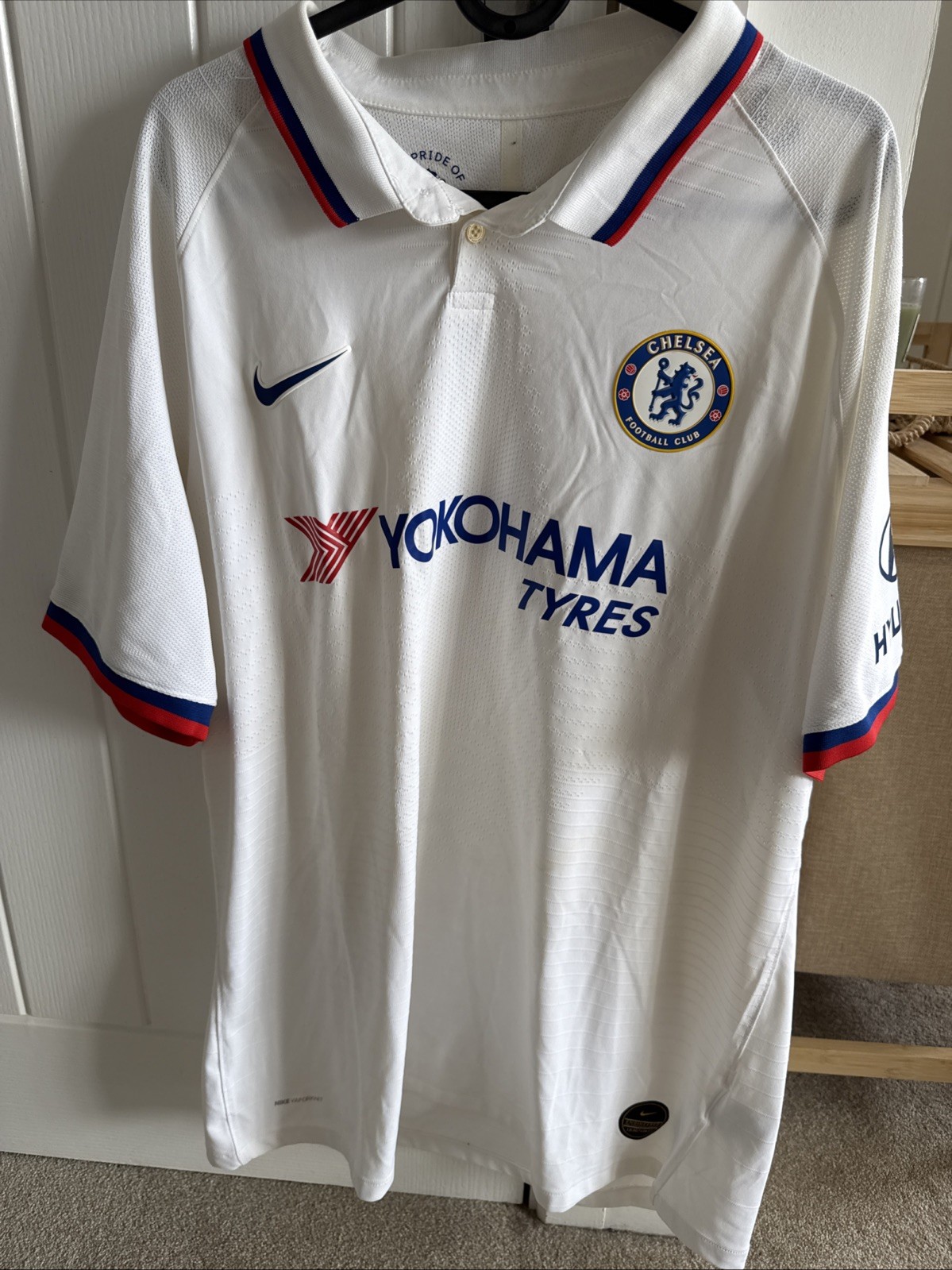 Chelsea FC Away Football Shirt 2019/20 Adults Size XL Nike Vaporknit for sale on Ebay