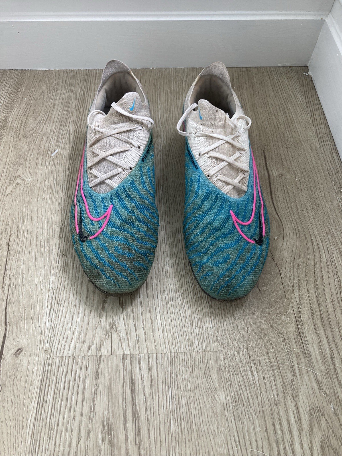 Nike Phantom GX 2  Football Boots Size UK 9 for sale on Ebay