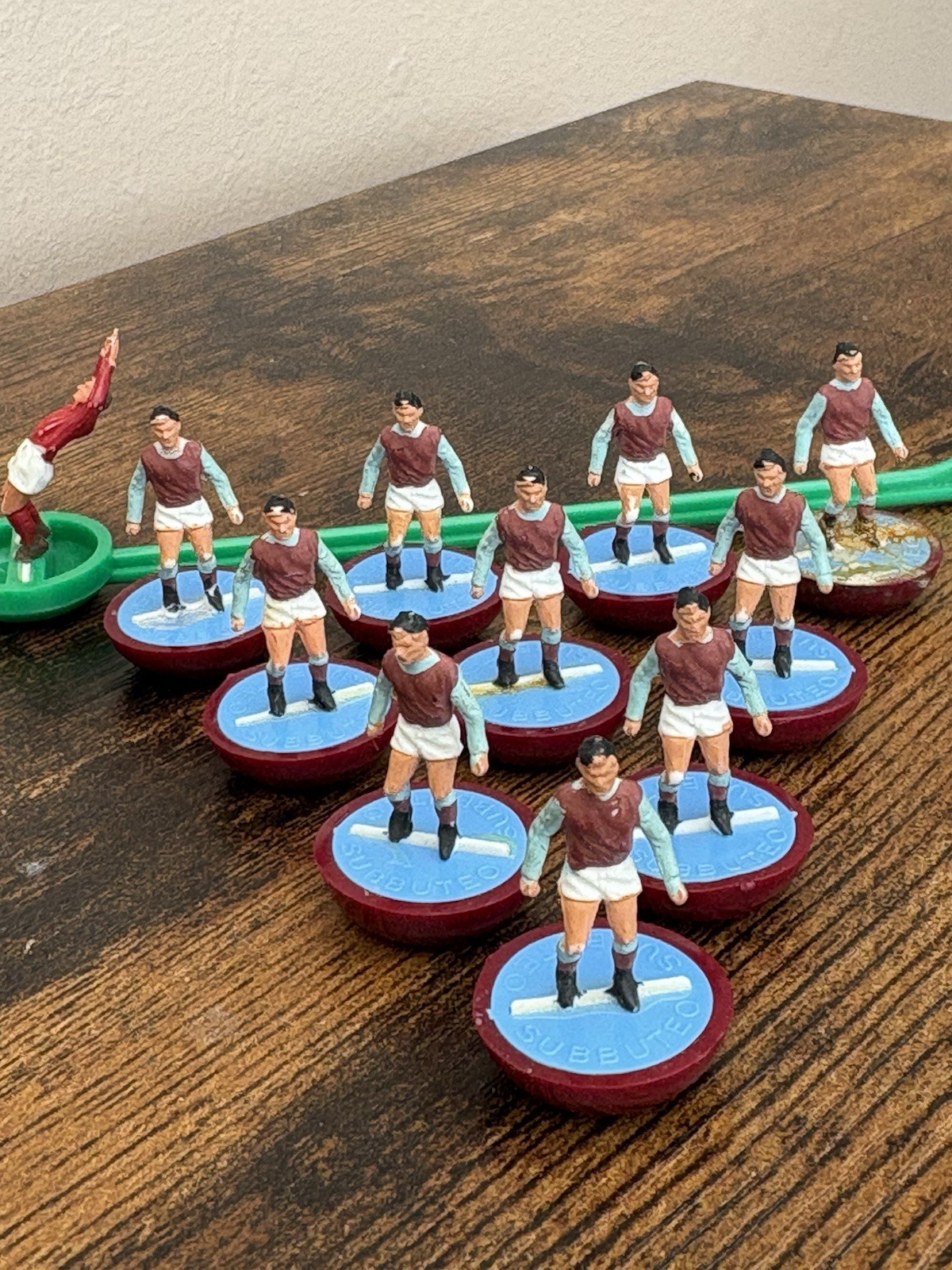 Vintage Subbuteo Ref 7 West Ham United HW Heavyweight Team for sale on Ebay