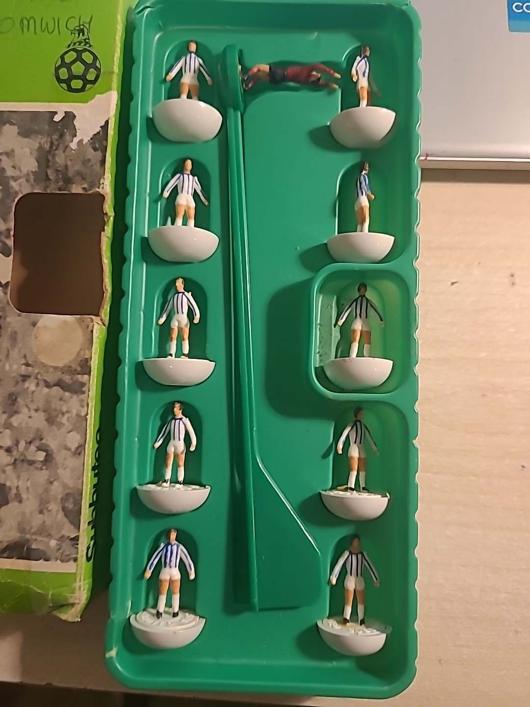 Subbuteo Lw Mp Zombie Team Ref 3 West Bromwich Albion Referenced Box for sale on Ebay