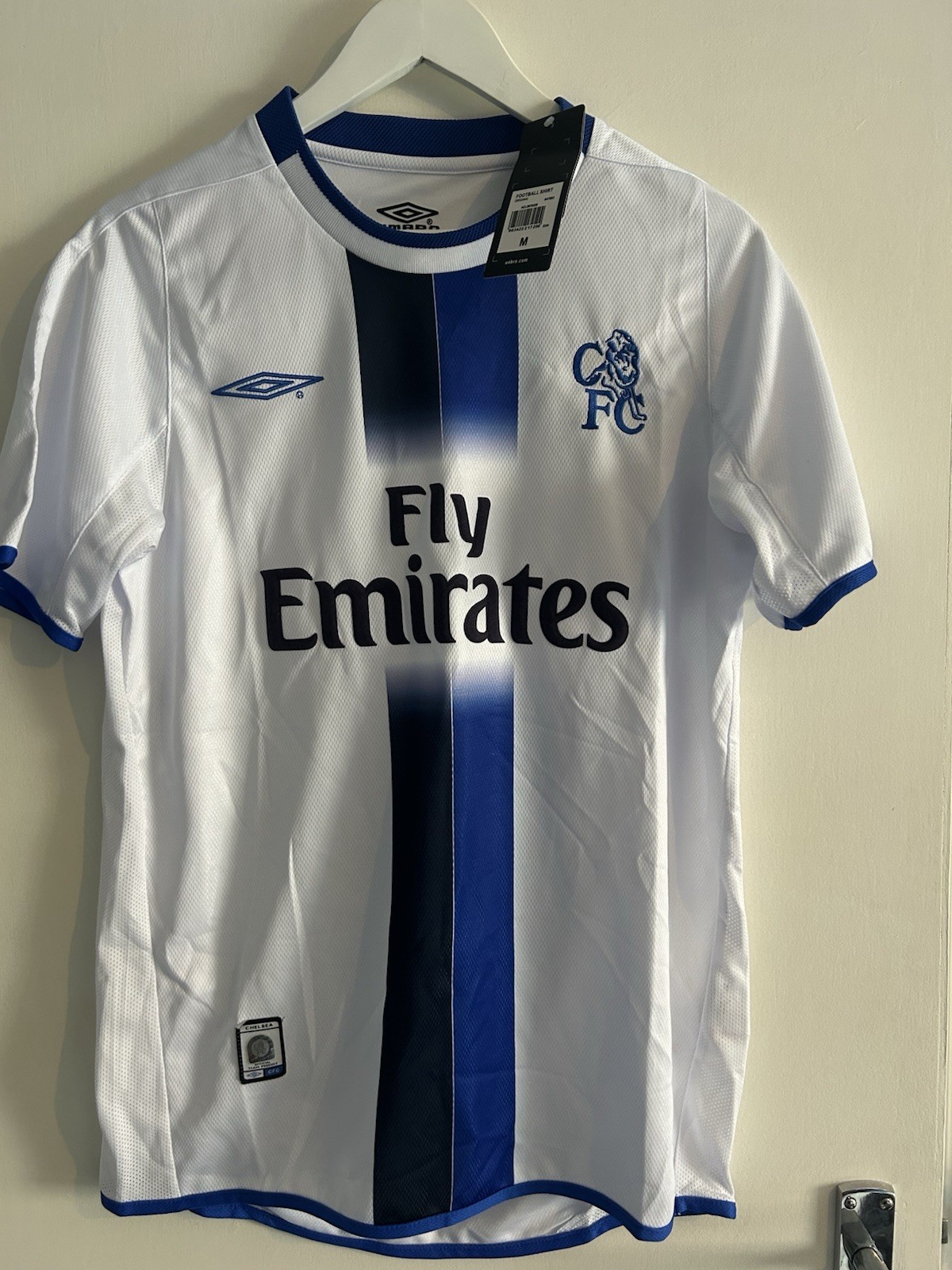 Chelsea FC 2003/04 Away Football Shirt – Umbro – Fly Emirates – Size M – BNWT for sale on Ebay