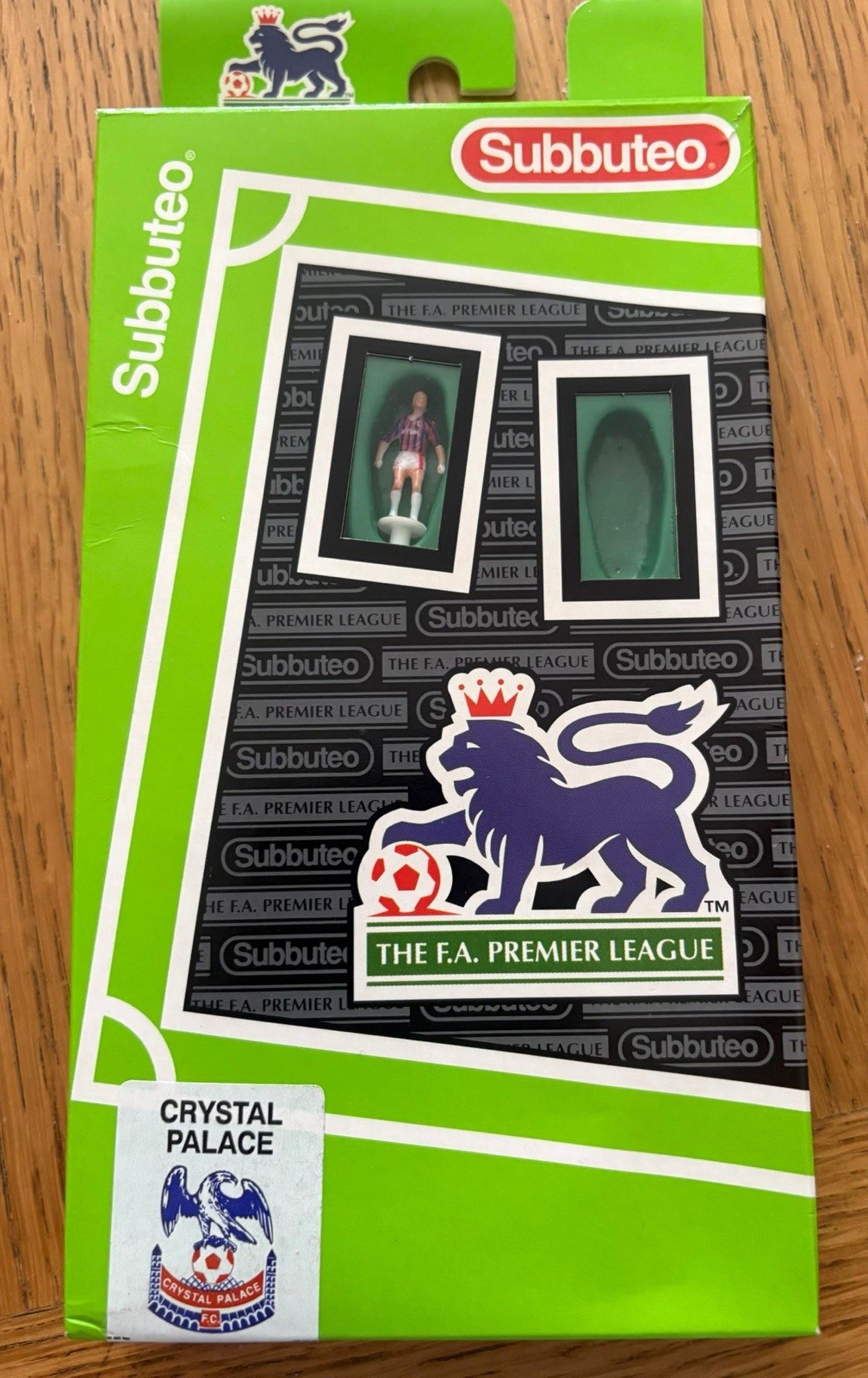 Crystal Palace - 1995 - Subbuteo - Santiago team for sale on Ebay