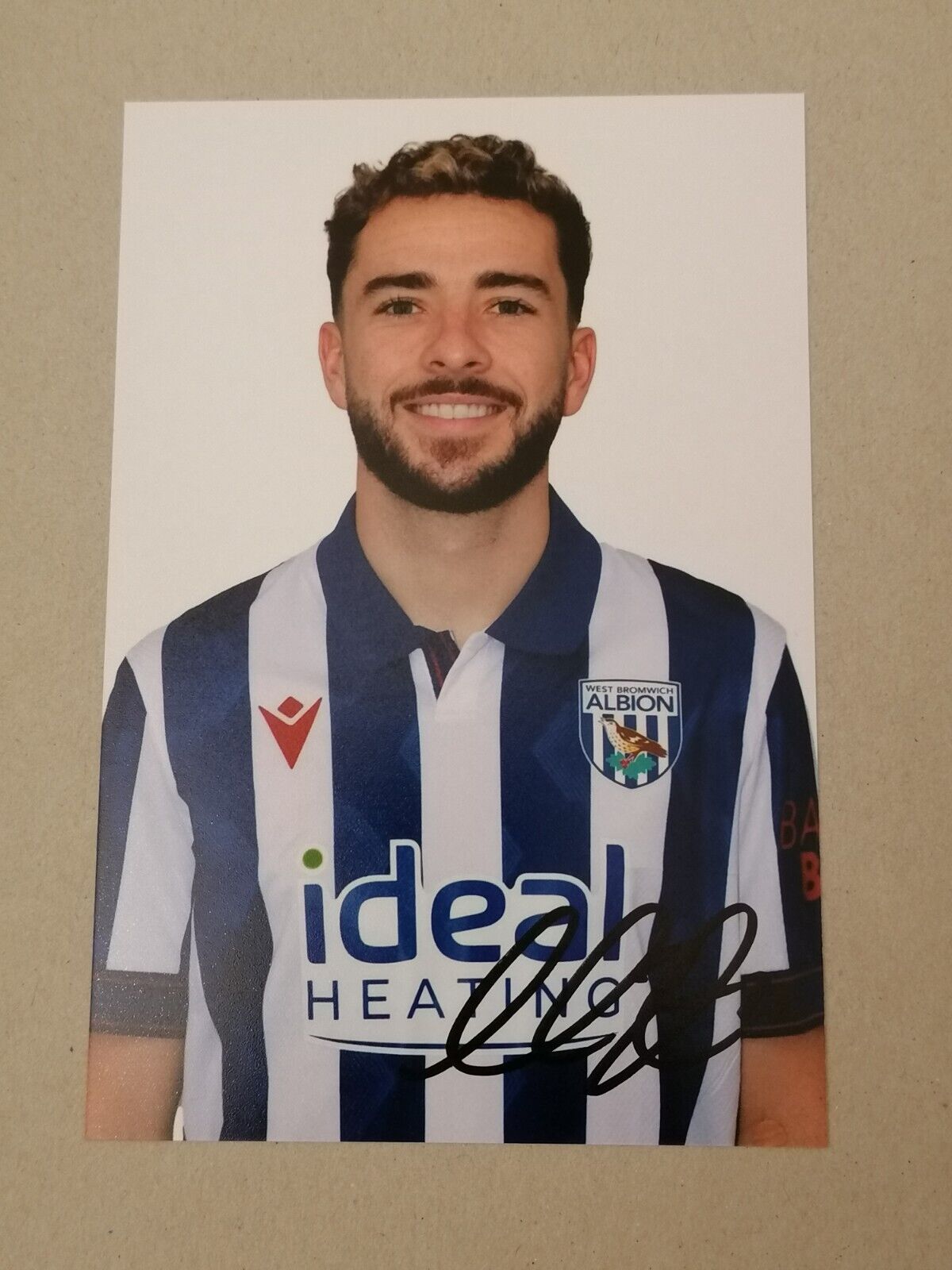 WBA. WEST BROM. WEST BROMWICH ALBION. HAND SIGNED PHOTO 6X4. MIKEY JOHNSTON.  for sale on Ebay