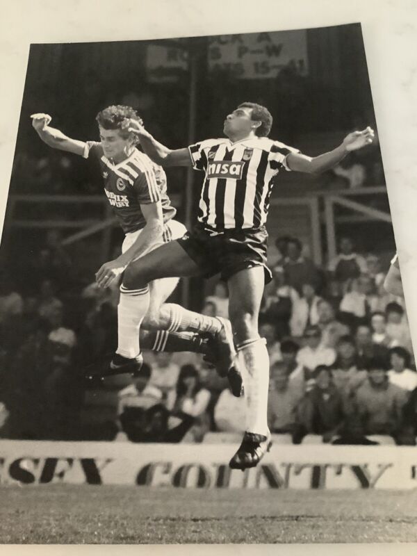Brighton & Hove Albion v Grimsby Town Press Photo 17.8.1985 for sale on Ebay