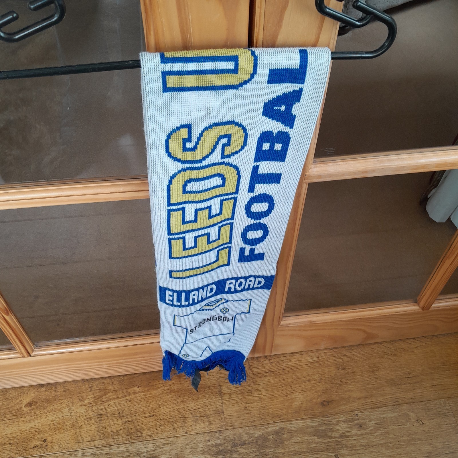 Leeds United Vintage Strongbow Scarf Classic Colours  for sale on Ebay
