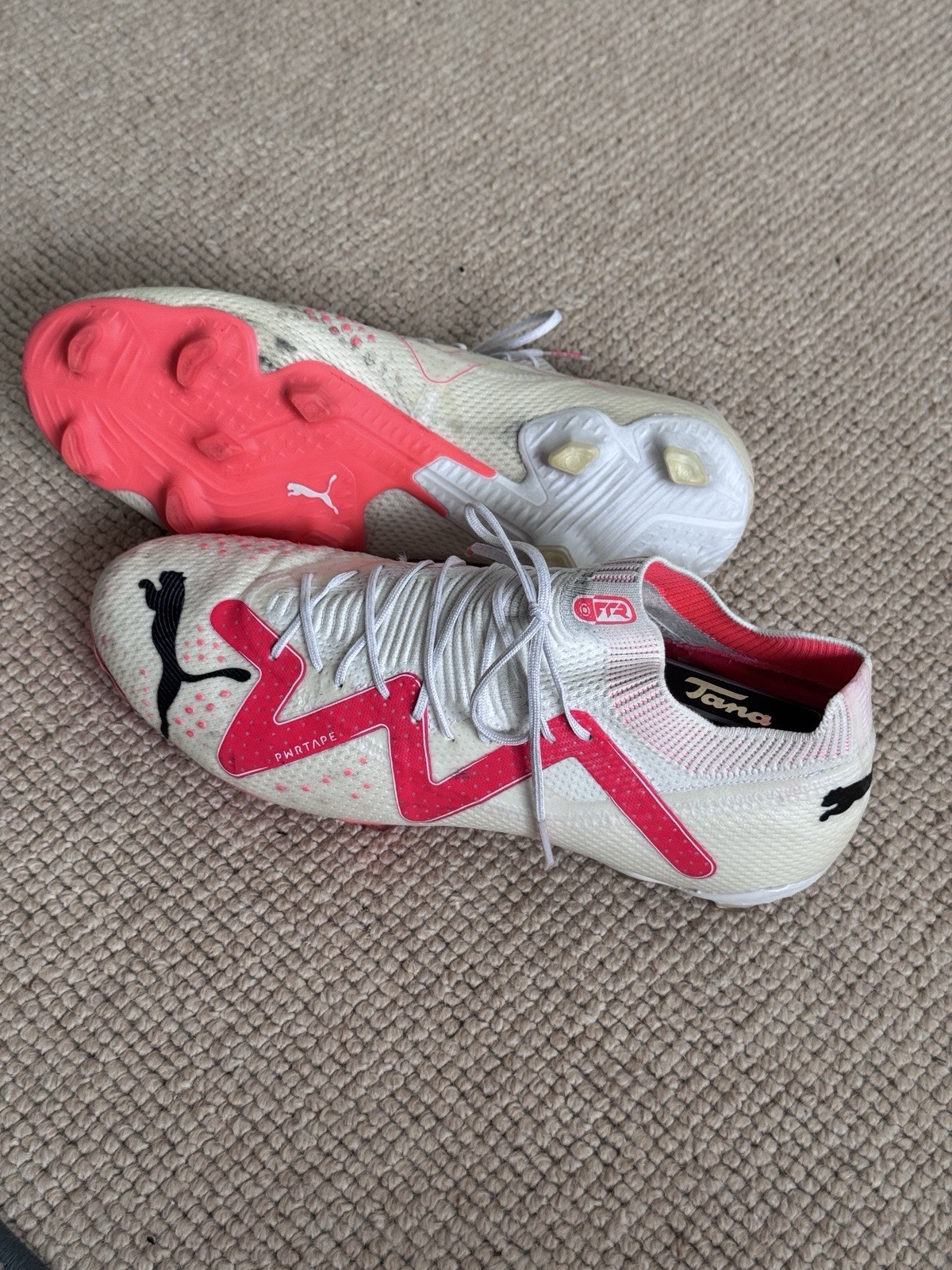 Puma Future Ultimate Football Boots Size UK 10 White & Pink - MG sole for sale on Ebay