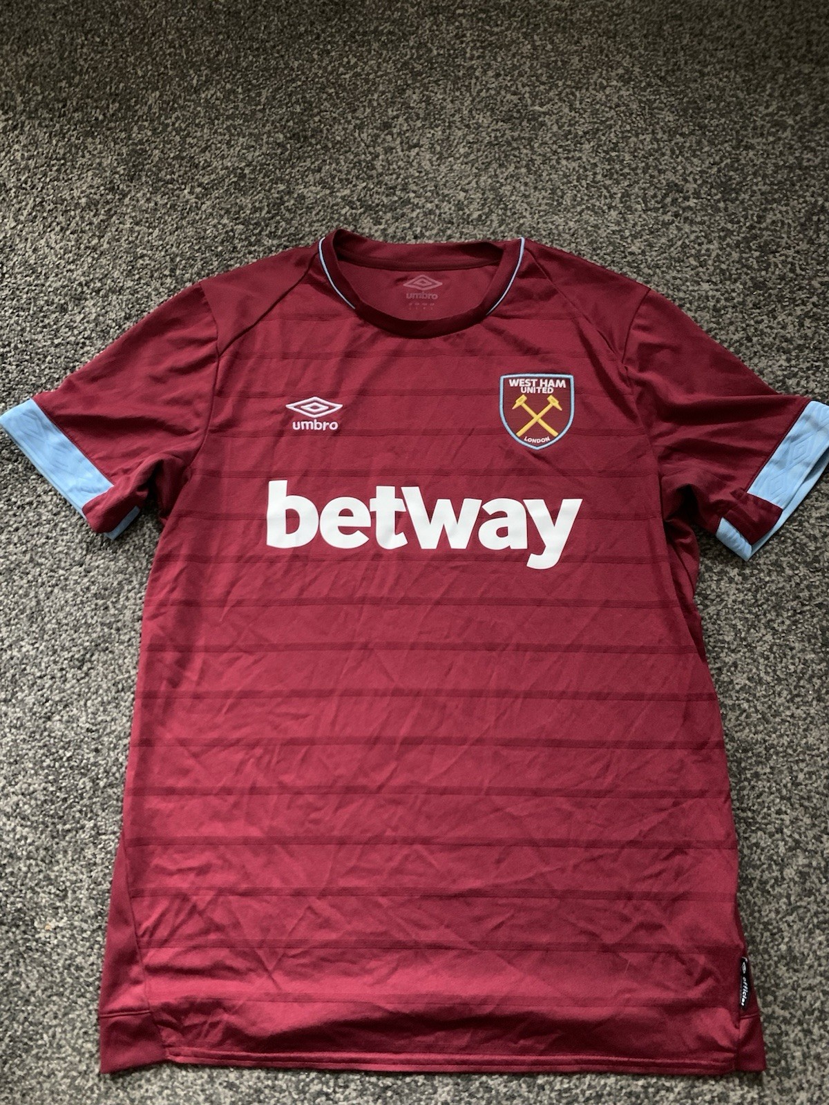 West Ham United Umbro 2018/19 Home Football Shirt, Men’s Large for sale on Ebay