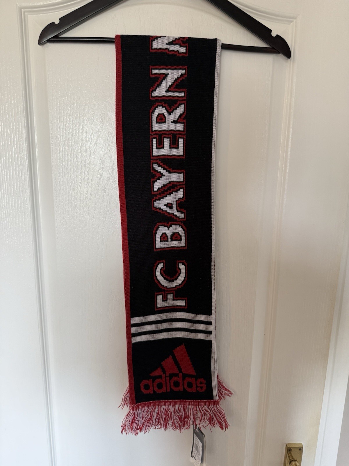 FC Bayern Munich Scarf - New with Tags for sale on Ebay
