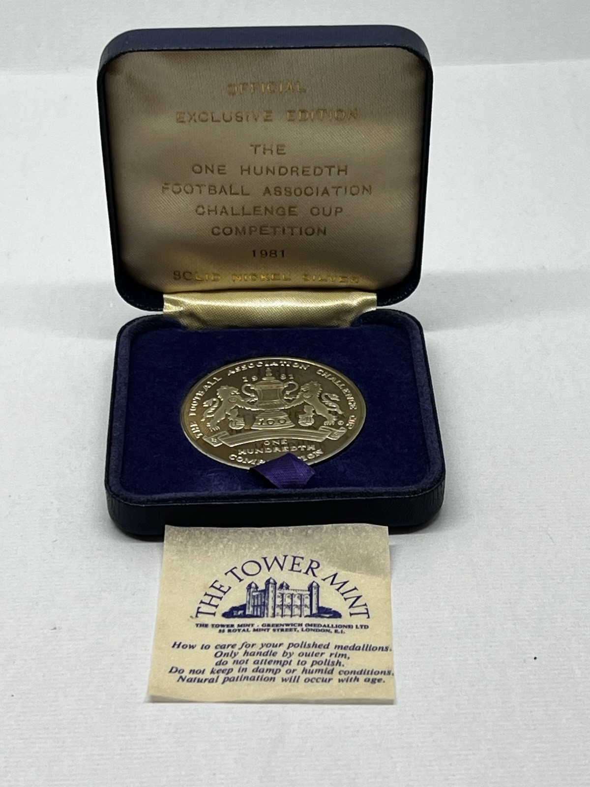 TOTTENHAM HOTSPUR SPURS v MANCHESTER MAN CITY - FA CUP FINAL 1981 MEDALLION for sale on Ebay