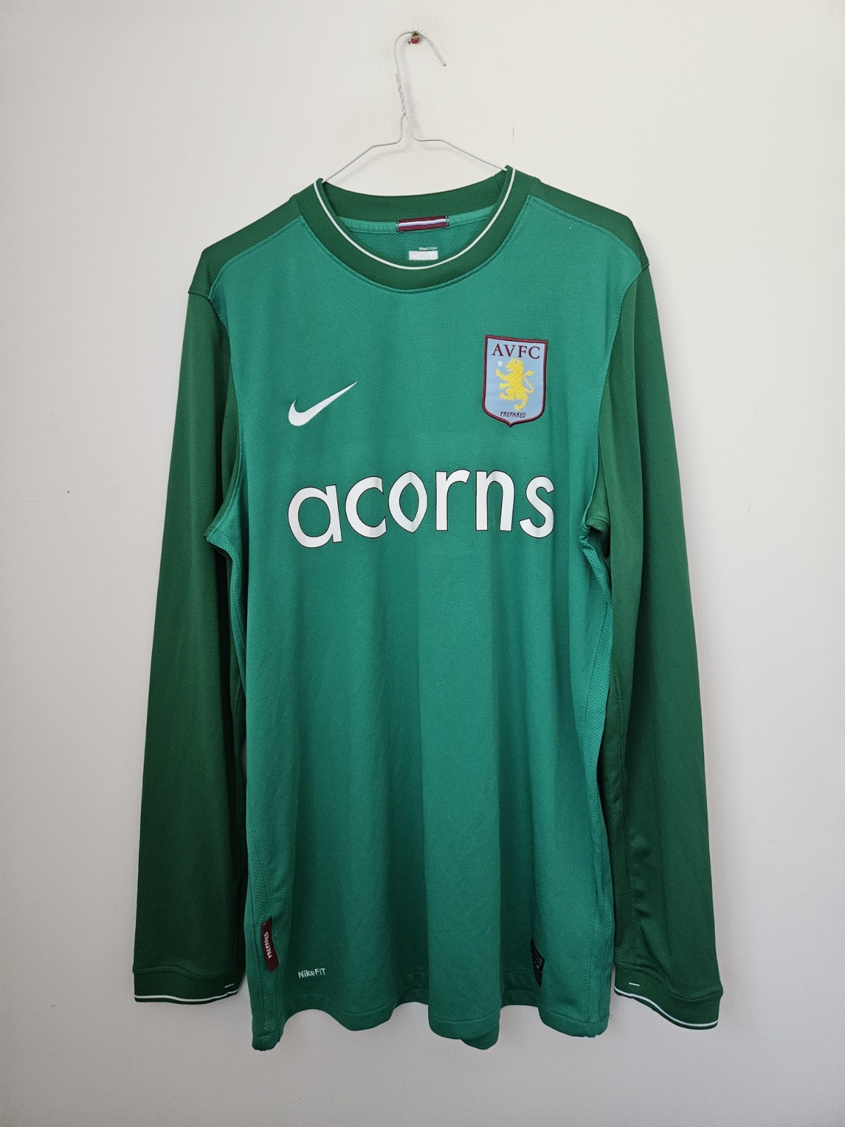 Genuine 2009-10 Aston Villa Goalkeeper Football Shirt Size Large for sale on Ebay