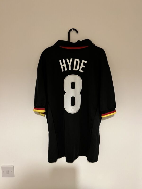 Watford 2002/2003 Away Football Shirt, HYDE 8, XL for sale on Ebay