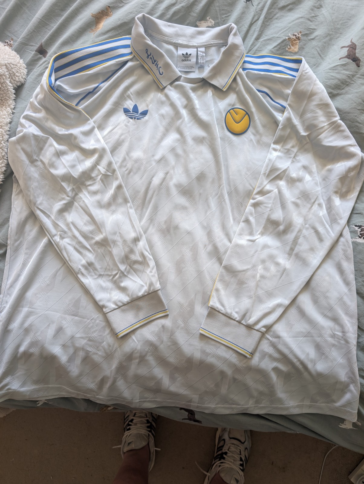 Leeds United Originals Retro Training Top Genuine Adidas 3XL Smiley Badge for sale on Ebay