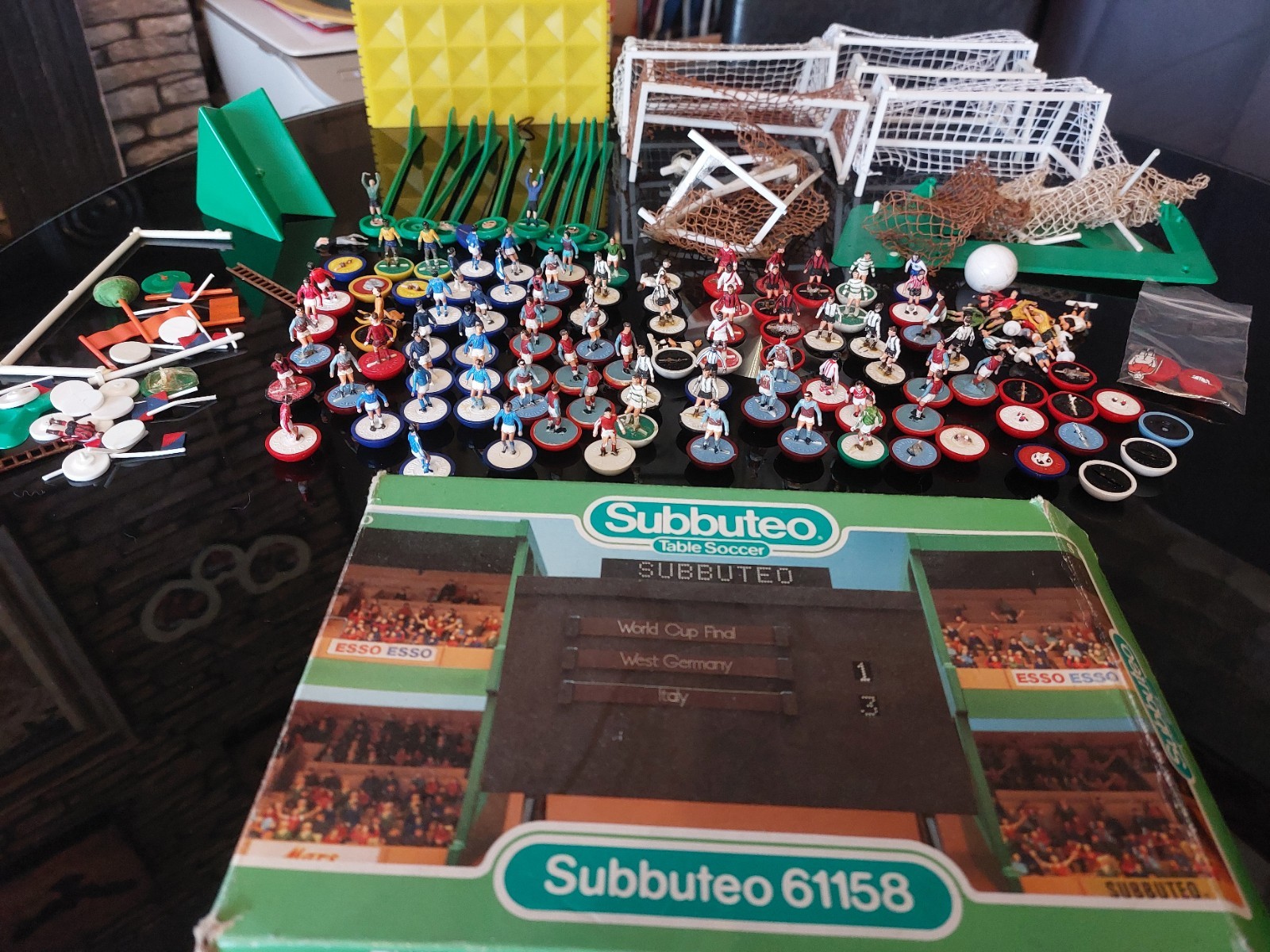 Subbuteo Job Lot Graveyard LW HW players plus more! for sale on Ebay