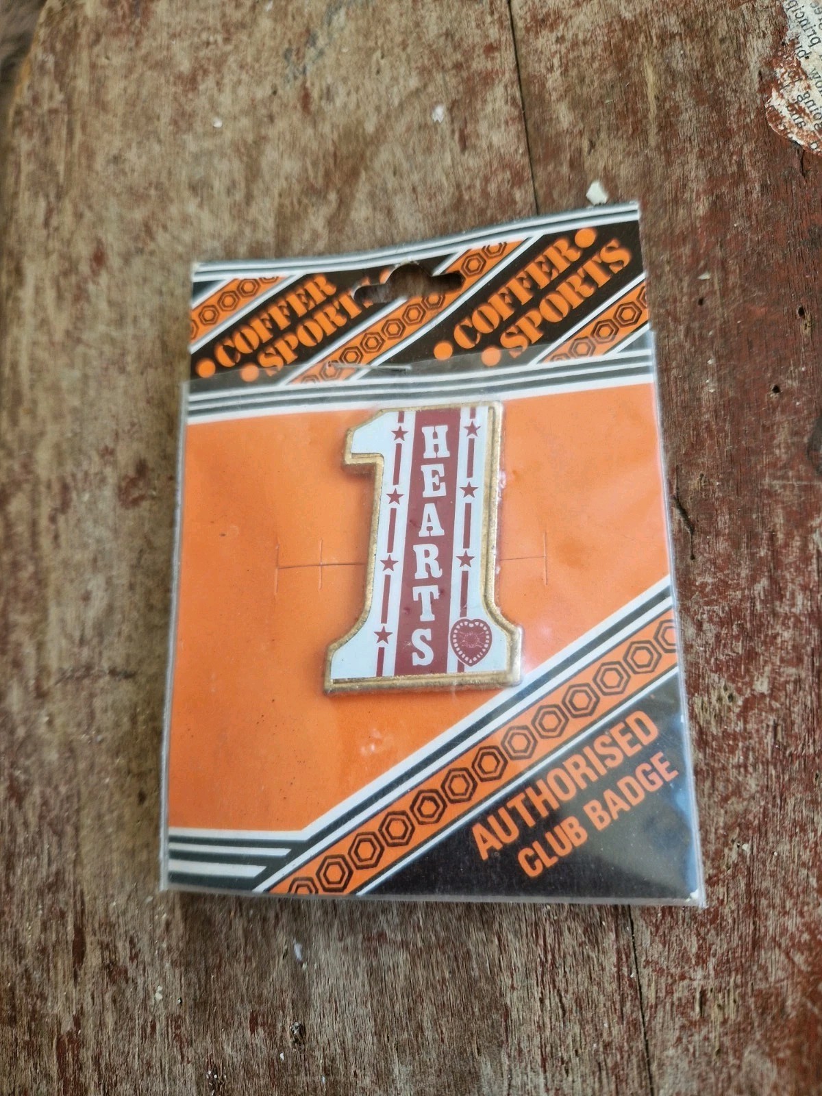 HEART OF MIDLOTHIAN  F C  - COFFER  VINTAGE  INSERT COLLECTABLE FOOTBALL  BADGE  for sale on Ebay