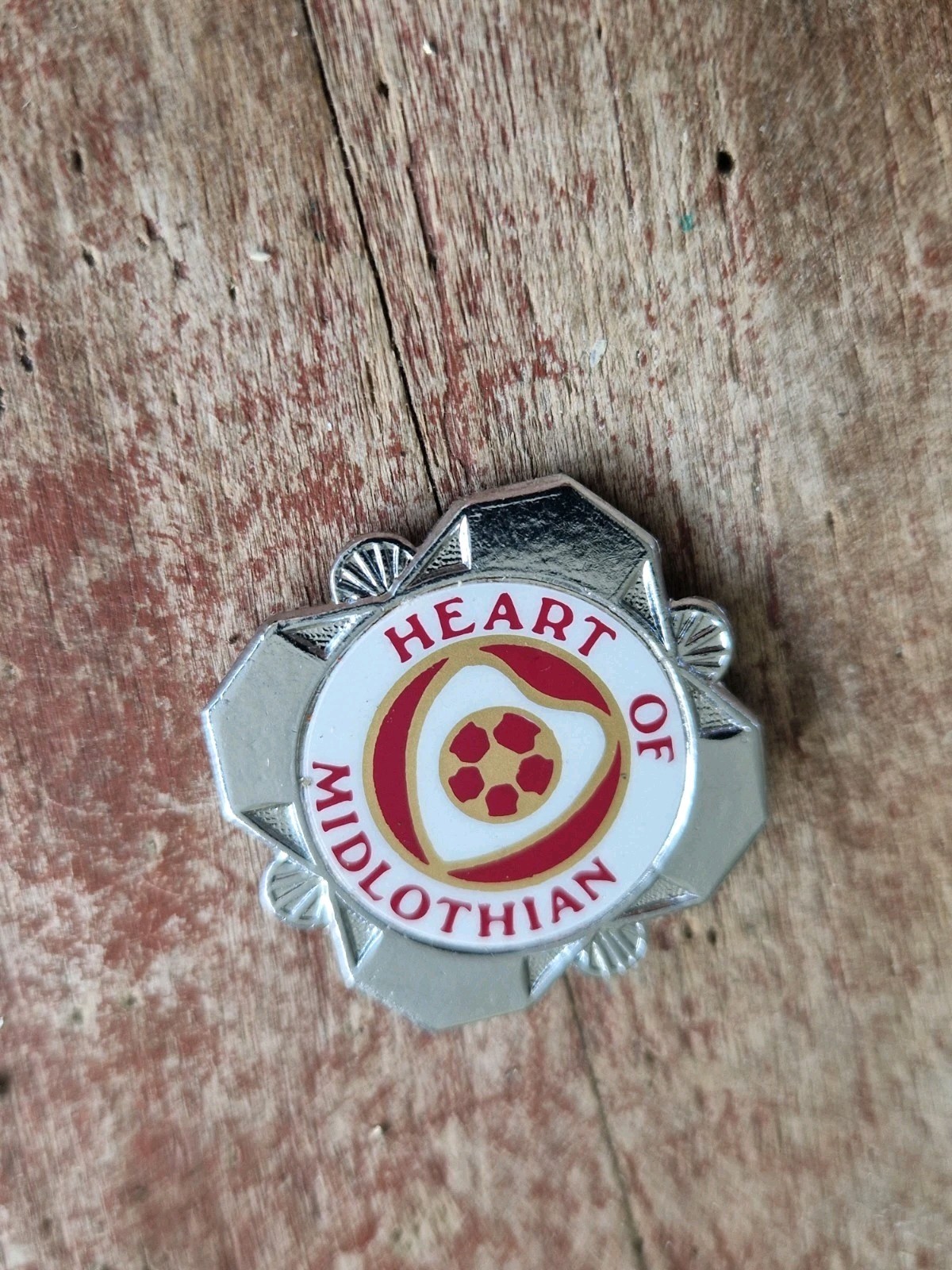HEART OF MIDLOTHIAN  F C  - VINTAGE  INSERT COLLECTABLE FOOTBALL  Pin BADGE  for sale on Ebay