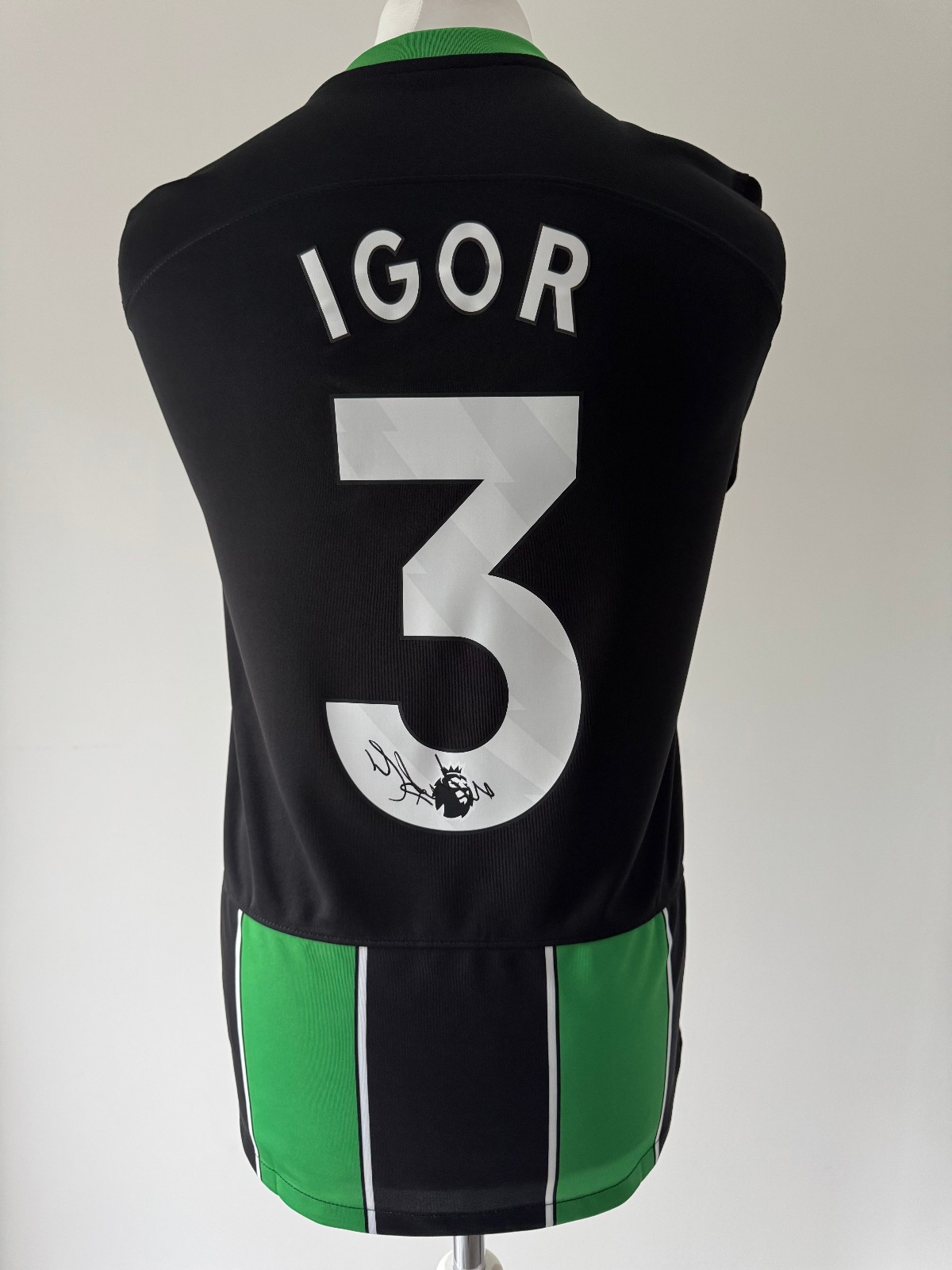 Signed IGOR Shirt - Brighton And Hove Albion -PROOF/COA- Brazil for sale on Ebay