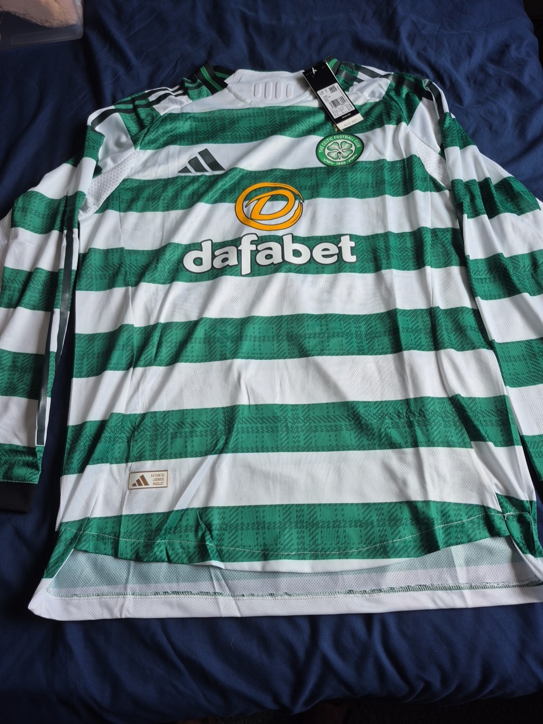 Celtic  F.c Players  Mens Long Sleeved Shirt Size 2xl  Fits  More Like Large Men for sale on Ebay
