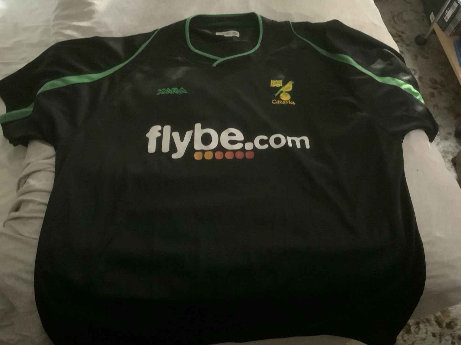 Norwich City Shirt Size XL for sale on Ebay