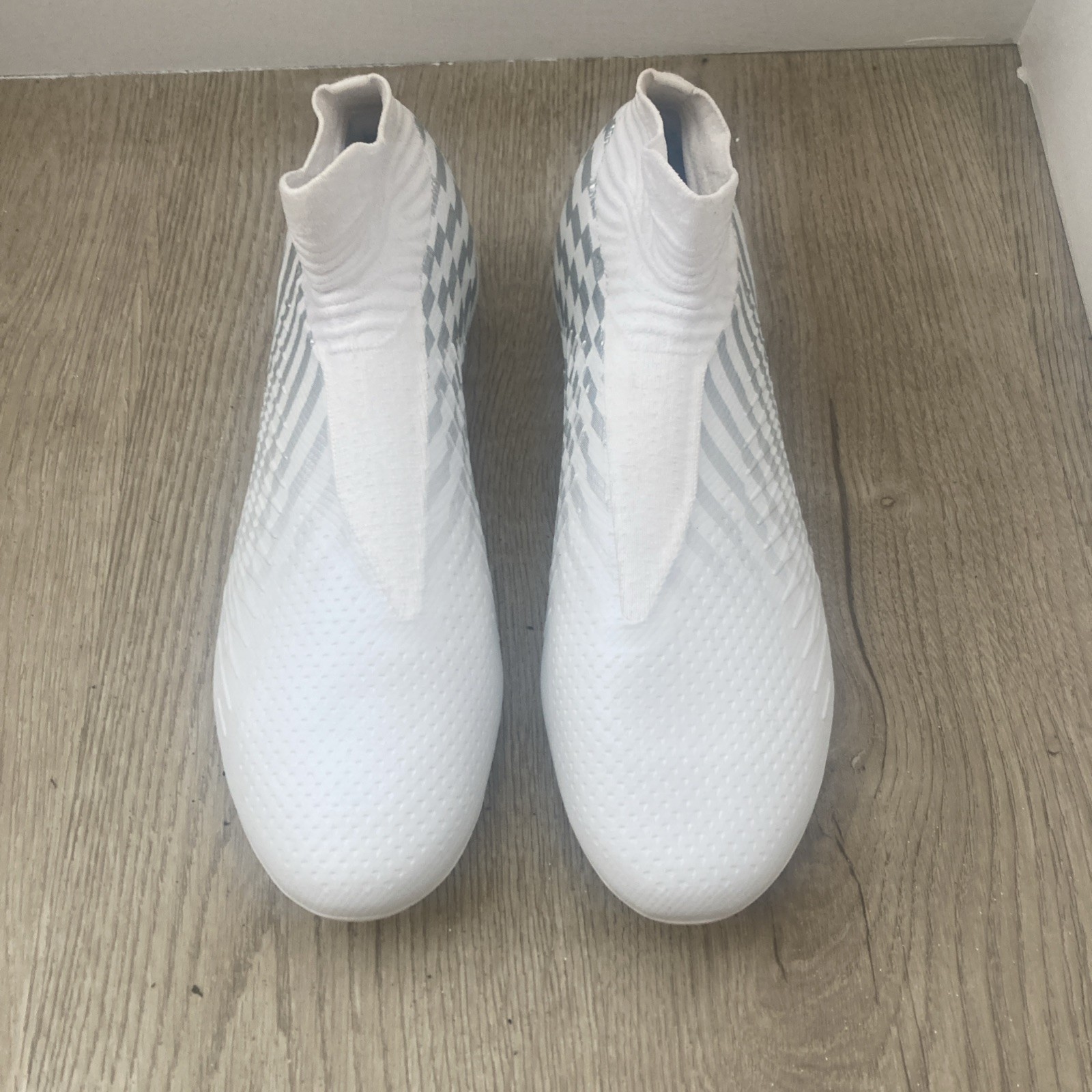  New Balance Tekela V4 Pro Laceless Football Boots Elite Uk 9 for sale on Ebay