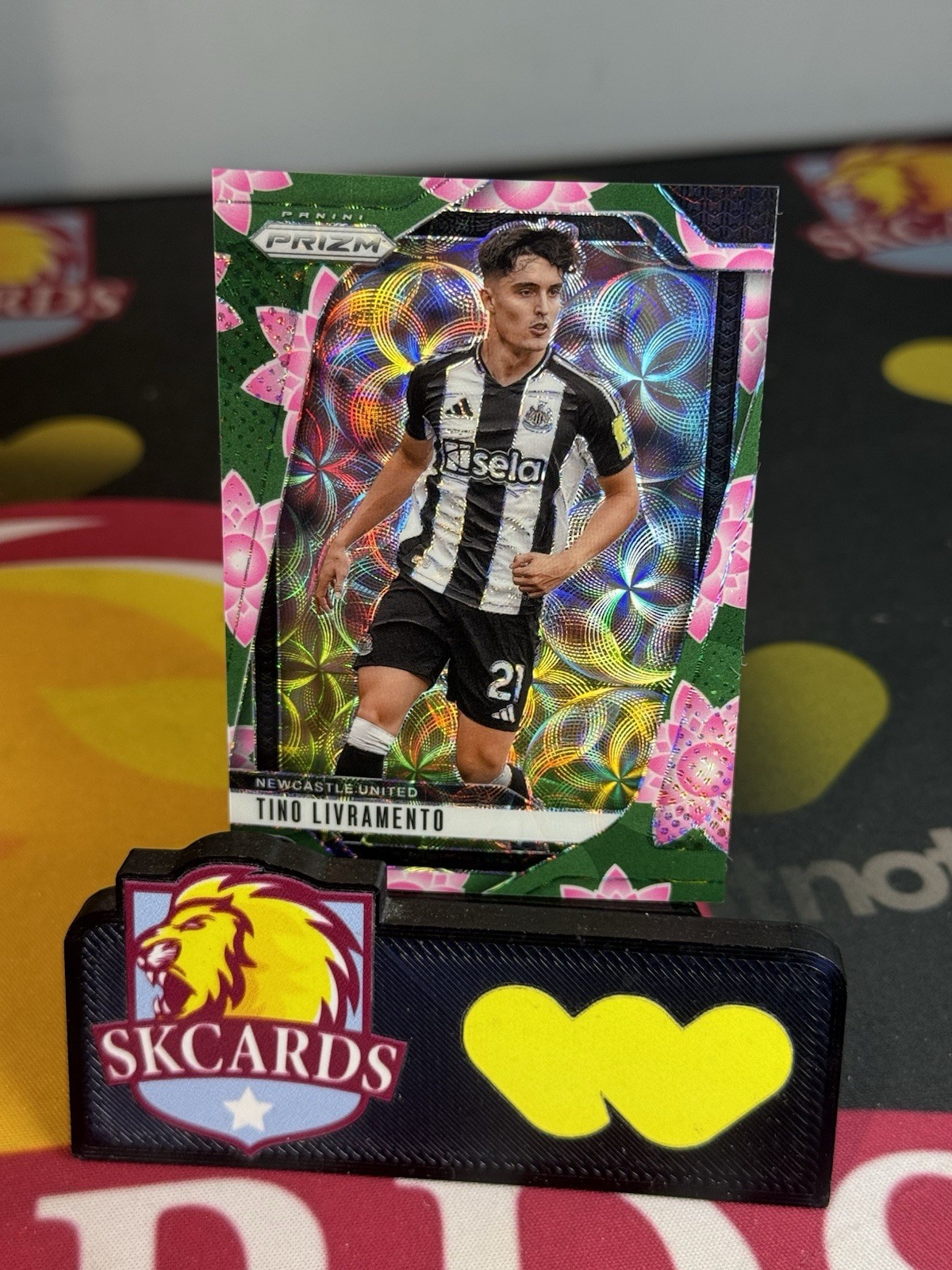 2024-25 Panini Prizm Premier League Tino Livramento Lotus Flower #/18 Newcastle for sale on Ebay