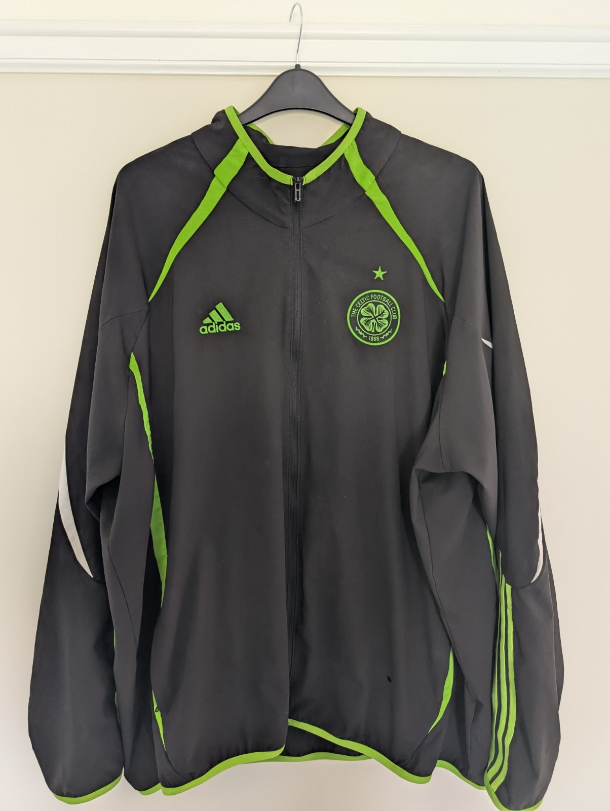 adidas Glasgow Celtic FC 2021-22 Teamgeist Woven Jacket Size Xxxl for sale on Ebay