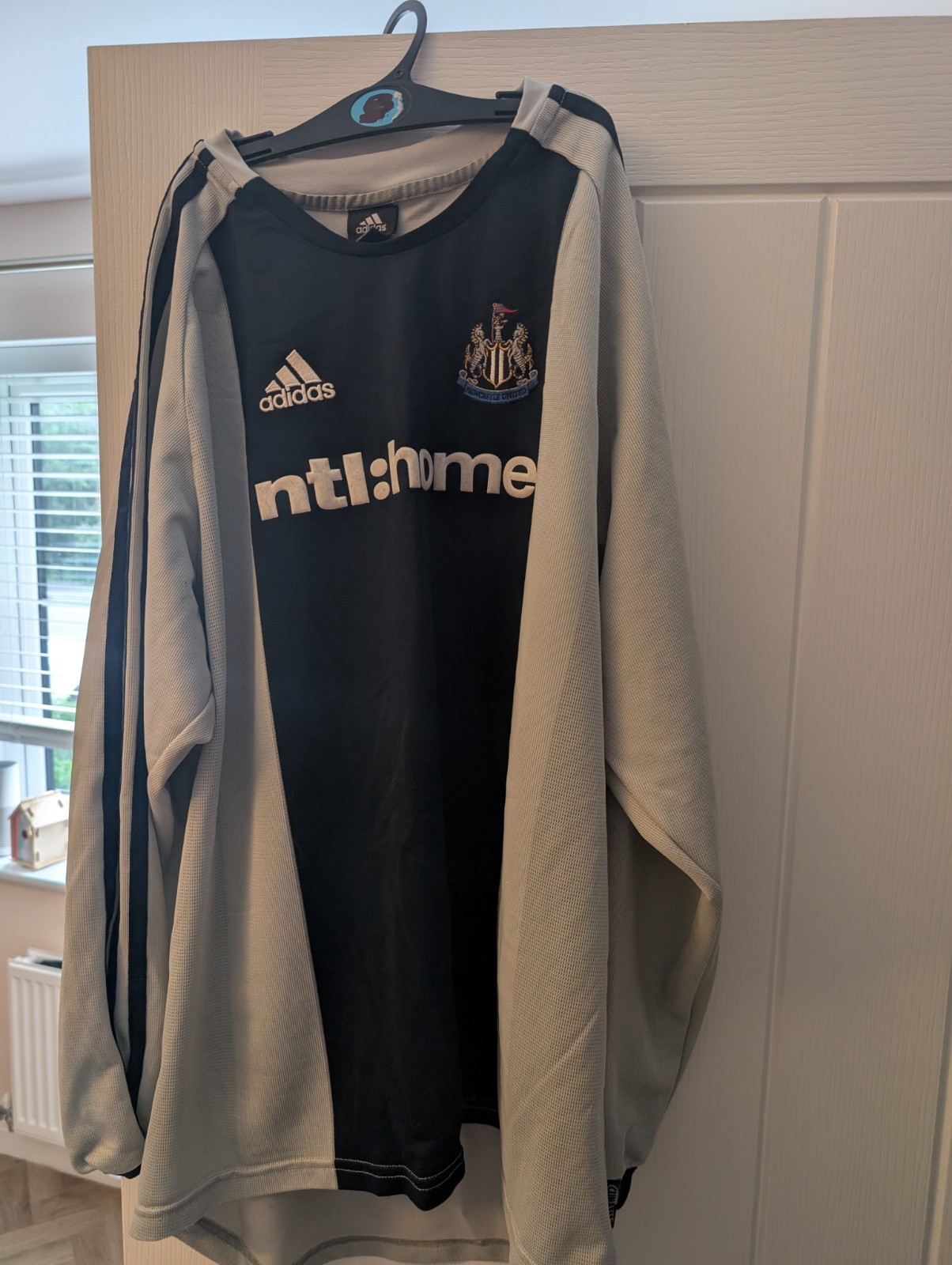 Rare Long Sleeved 2002-2003 NUFC away Shirt In Excellent Condition Mens Large for sale on Ebay