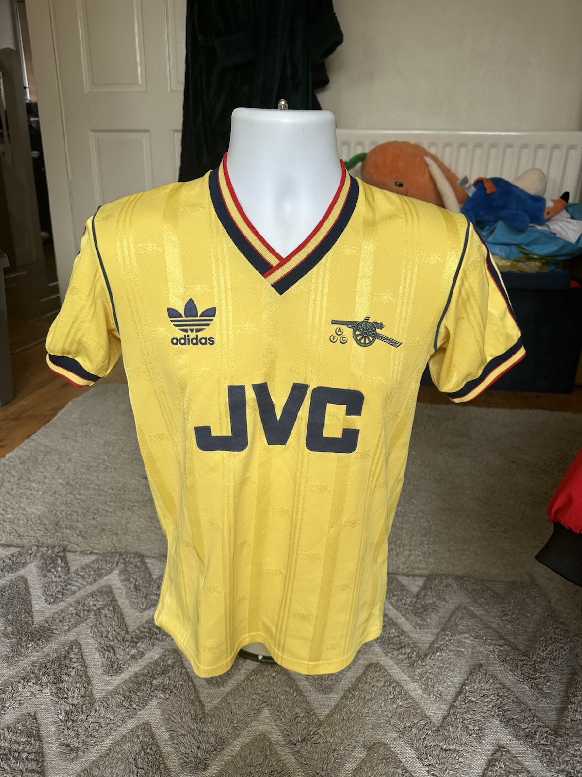 ARSENAL ULTRA RARE 1986/88 AWAY SHIRT for sale on Ebay