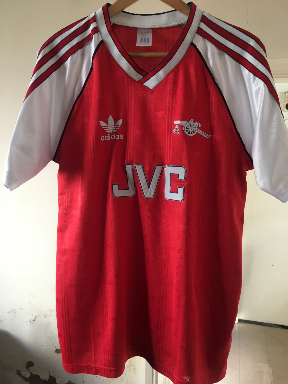 Vintage Arsenal football shirt large.Chest 42/44. 1988/90.Excellent condition. for sale on Ebay