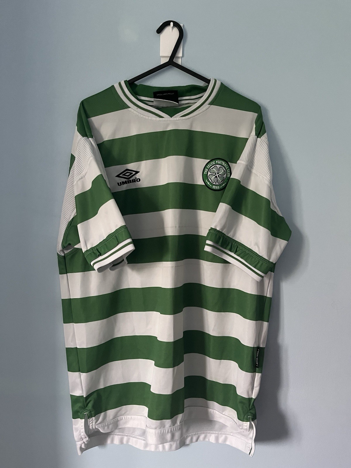 Original Celtic 1999/2001 Home Football Shirt Umbro Size Large RARE for sale on Ebay