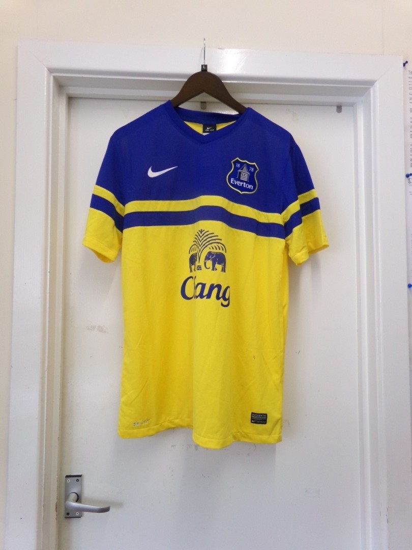 BNWT NIKE EVERTON AWAY SHIRT UK L - CG O06 for sale on Ebay