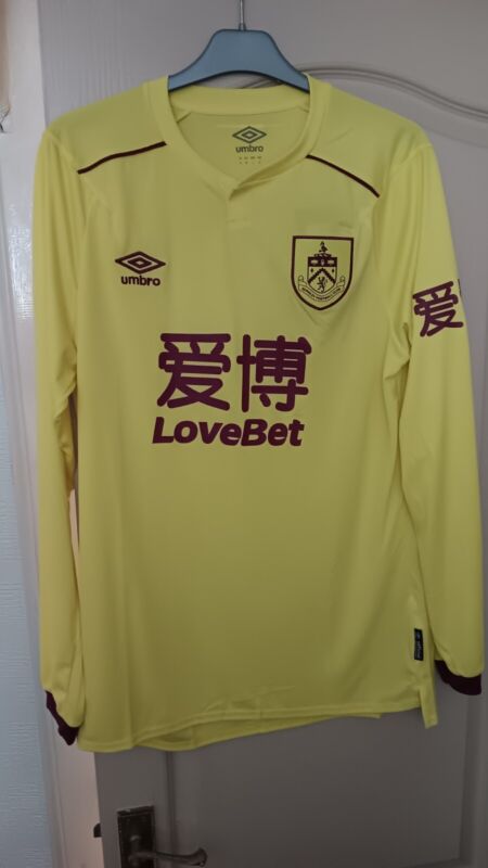 Burnley 3rd Long Sleeve 2020/21 M Umbro England Medium Mens Player Spec Clarets  for sale on Ebay