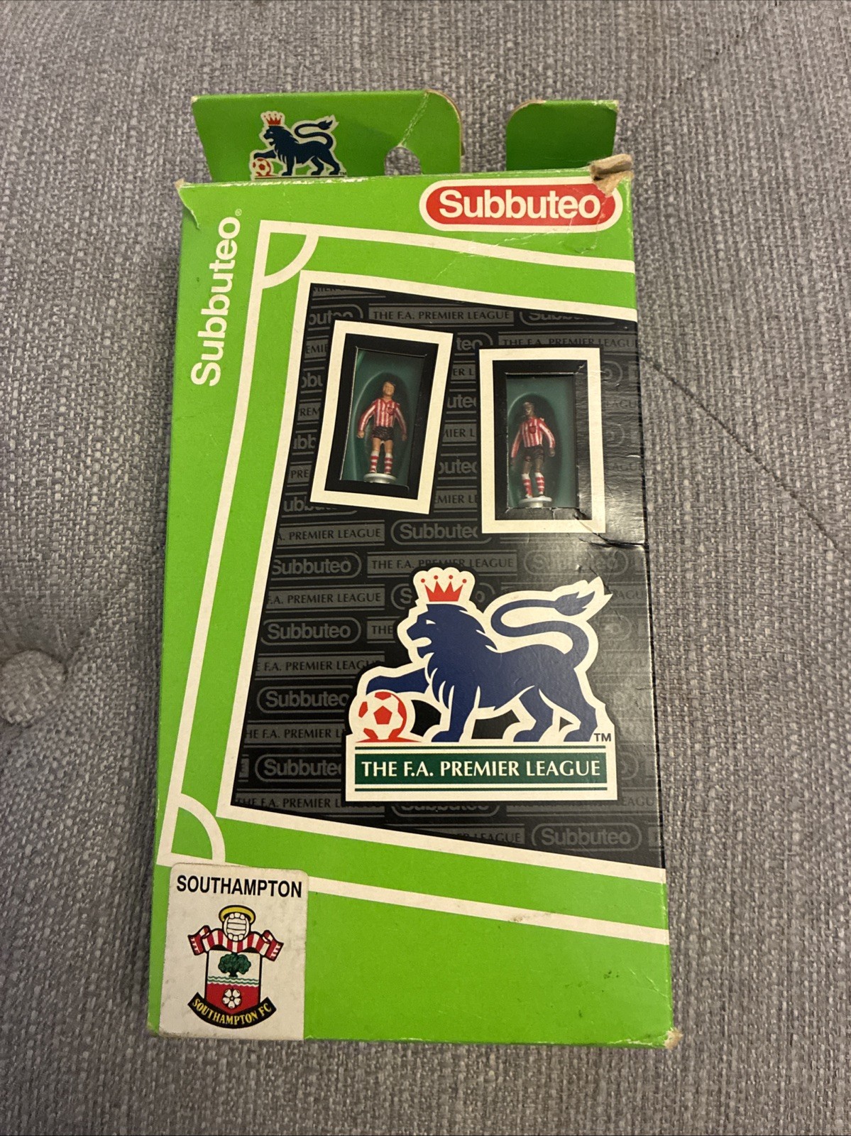Subbuteo Lightweight Team 63751 , Southampton - Two Players Missing for sale on Ebay