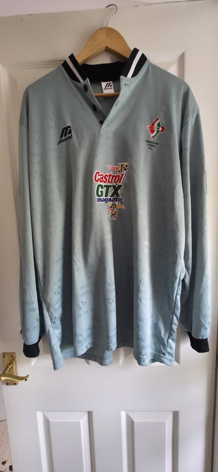 Swindon Town FC  Third Shirt 1996-1997 Rare Long Sleeve Div 2 Champions for sale on Ebay