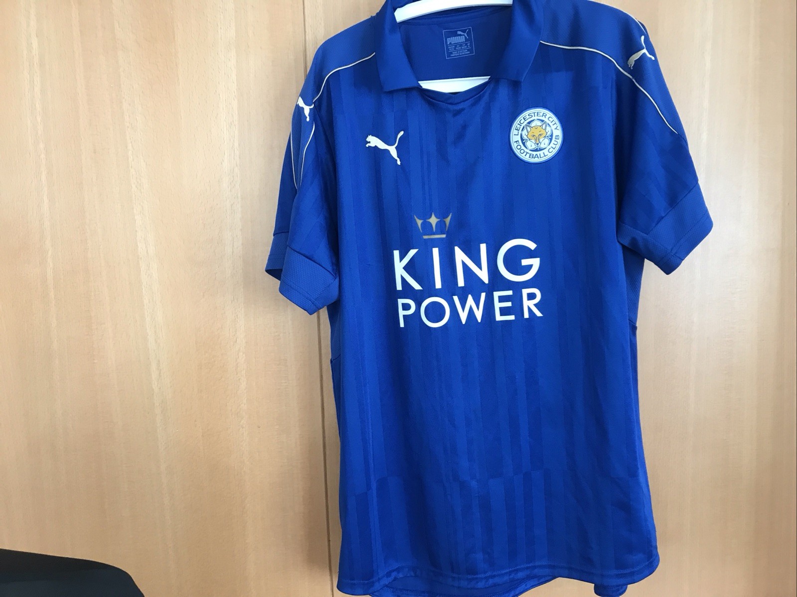 Puma Leicester City Football Shirt Large Blue 2016/17 Home PL Champions . for sale on Ebay