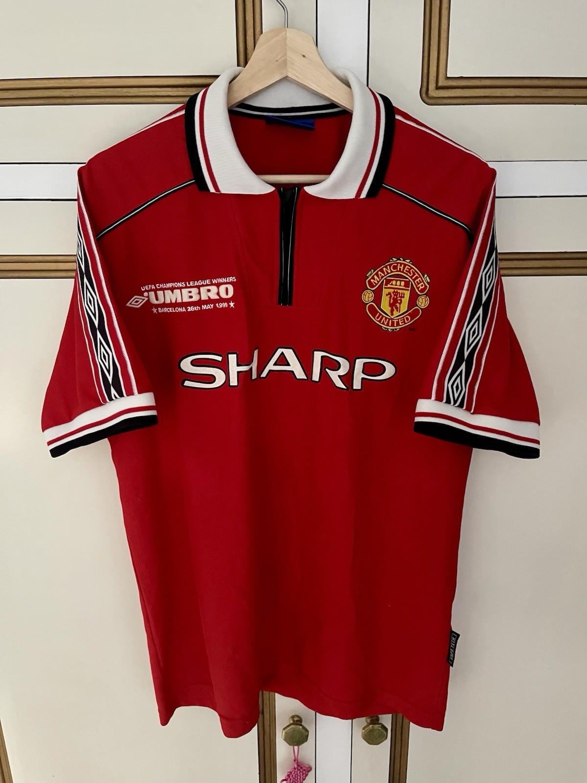 Rare - 1998-00 Manchester United Umbro 'CL Winners' Home Shirt for sale on Ebay