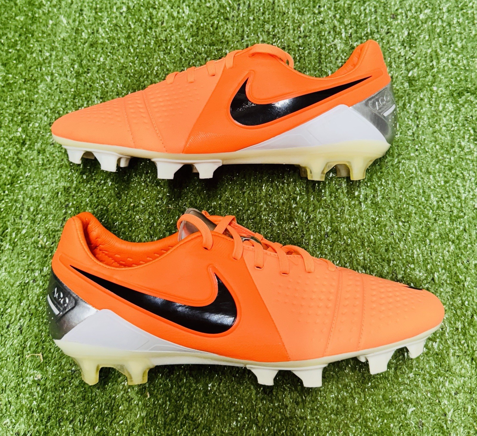 BNIB NEW 2014 NIKE CTR360 MAESTRI III FOOTBALL BOOTS UK 7.5 US 8.5 FIRM GROUND for sale on Ebay
